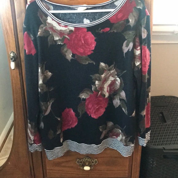lovely melody Sweaters - Lovely melody sweater